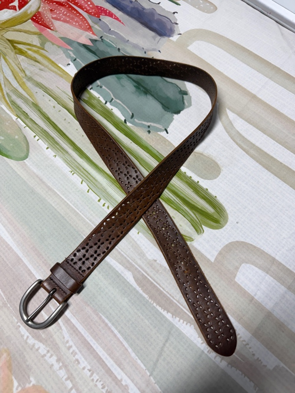 Woman’s Perforated Brown Leather Belt size medium - Picture 3 of 6